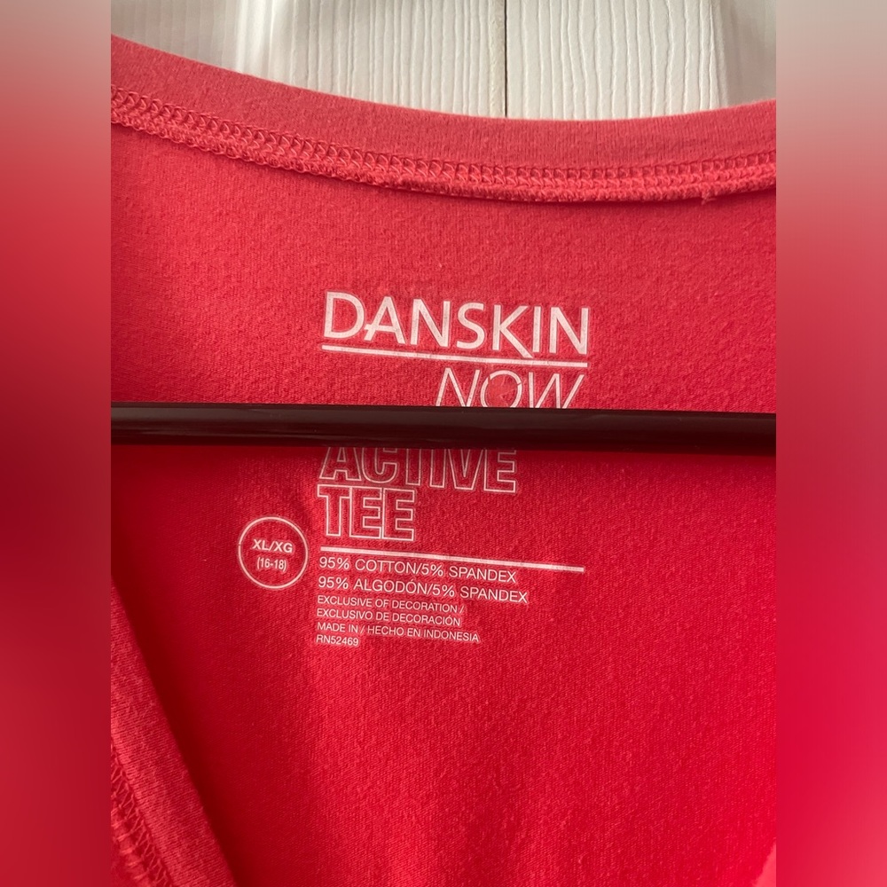 🐷Danskin Now pink 2 piece shirt and jacket🐷 - Picture 8 of 9